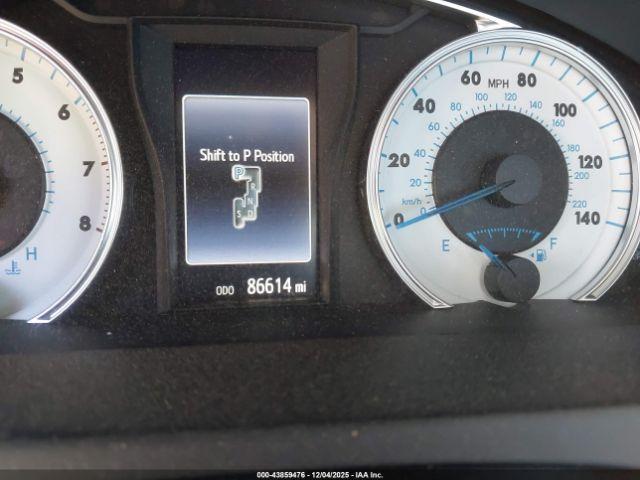 Toyota Camry Se Image 5