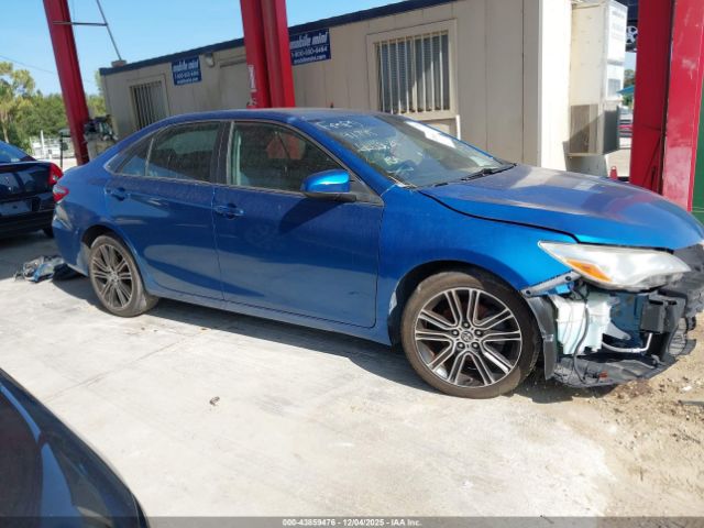 Toyota Camry Se Image 7