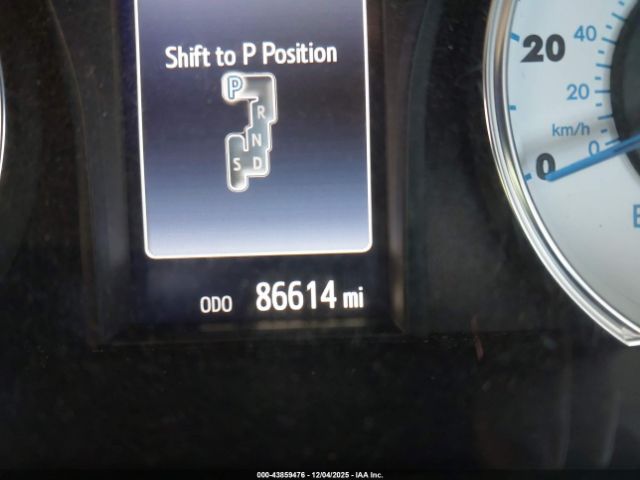 Toyota Camry Se Image 15