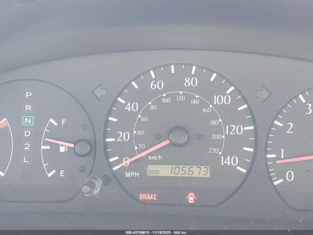 Toyota Camry Sle V6 Image 3