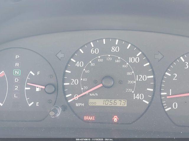 Toyota Camry Sle V6 Image 3