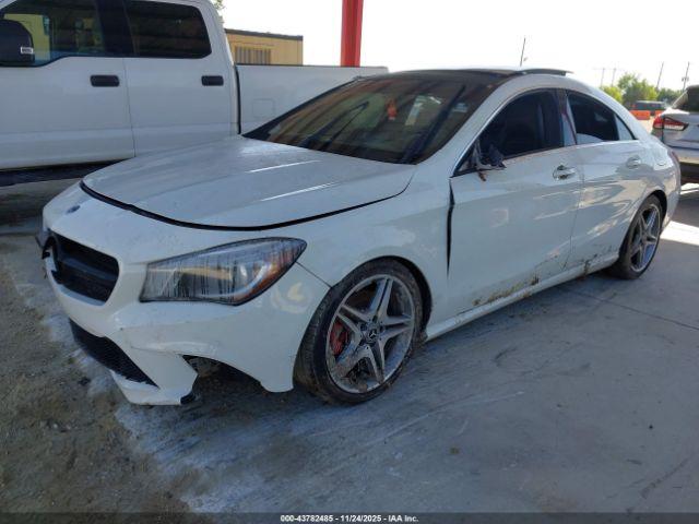 Mercedes-Benz Cla-class 4matic Image 6