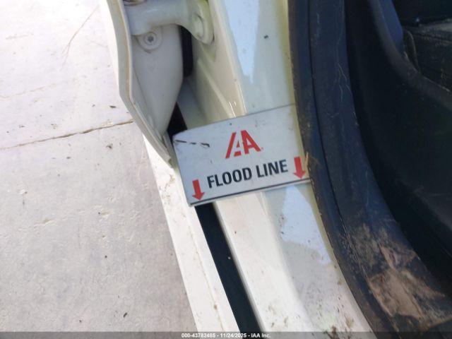 Mercedes-Benz Cla-class 4matic Image 9