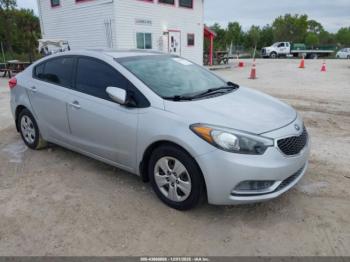  Salvage Kia Forte