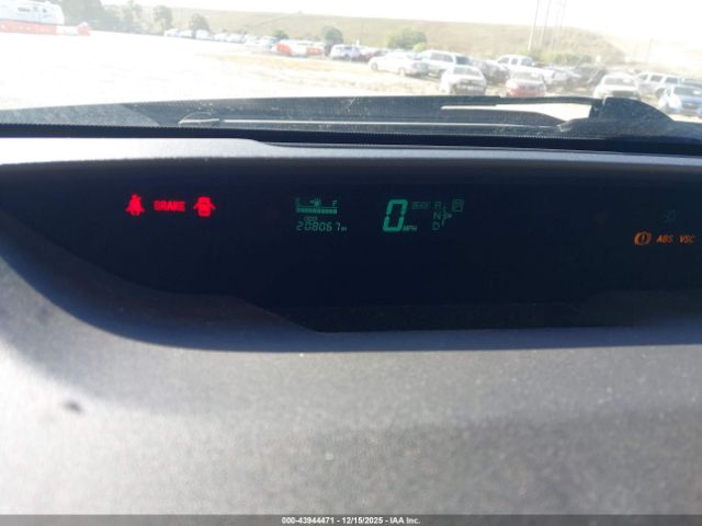 Toyota Prius Image 6