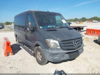  Salvage Mercedes-Benz Sprinter 2500