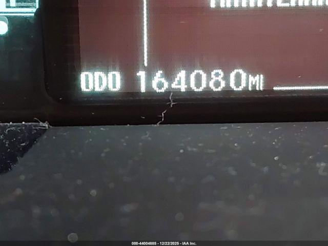 Toyota Prius Two Image 14