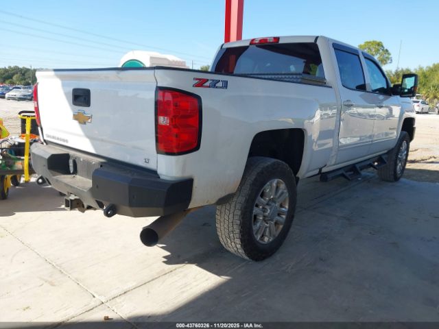 Chevrolet Silverado 2500 Lt Image 13