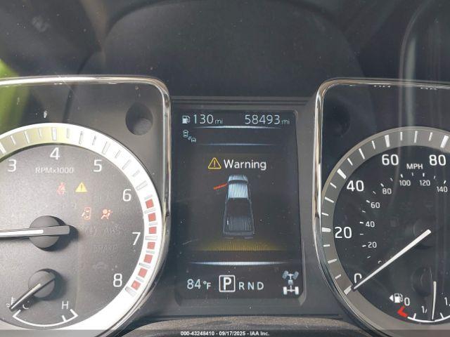 Nissan Titan Pro-4x Image 15