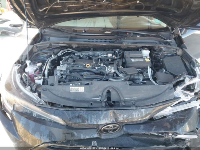 Toyota Corolla Le Image 6