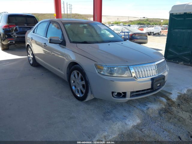 Lincoln MKZ Image 1