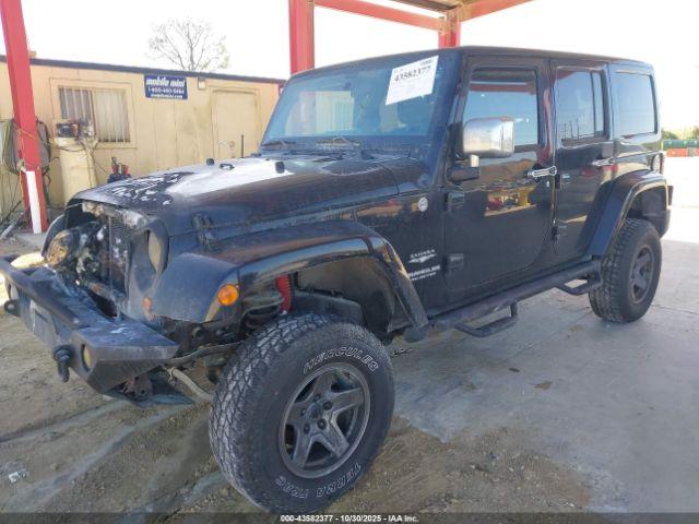 Jeep Wrangler Sahara Image 3