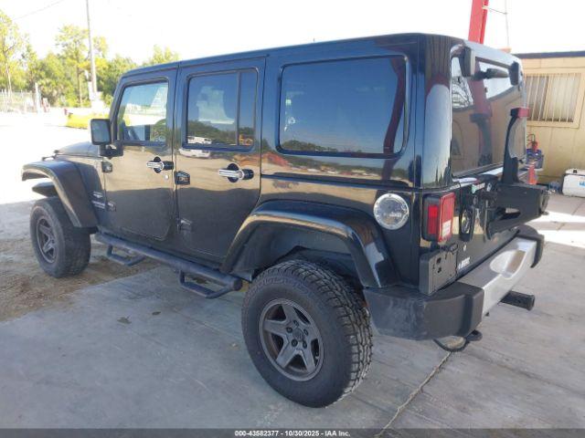 Jeep Wrangler Sahara Image 9