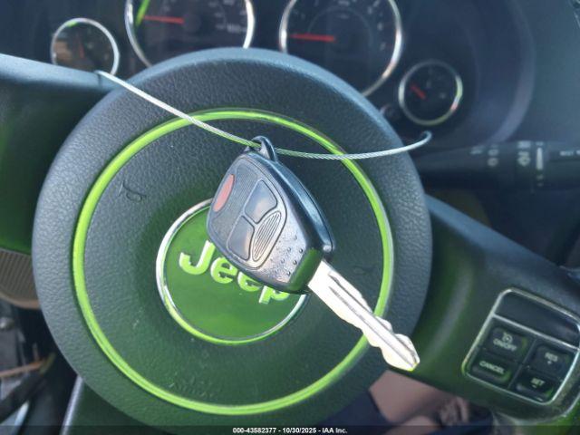 Jeep Wrangler Sahara Image 2