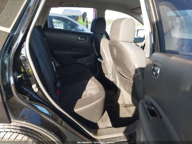 Nissan Rogue S Image 13