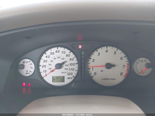 Nissan Pathfinder Se Image 9