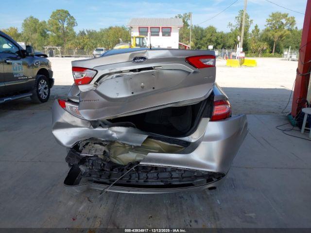 Ford Fusion Se Image 15