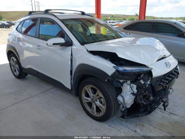  Salvage Hyundai KONA