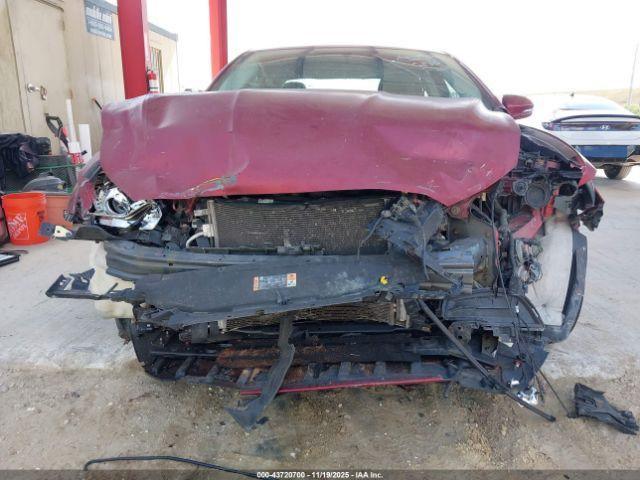 Ford Fusion Se Image 4