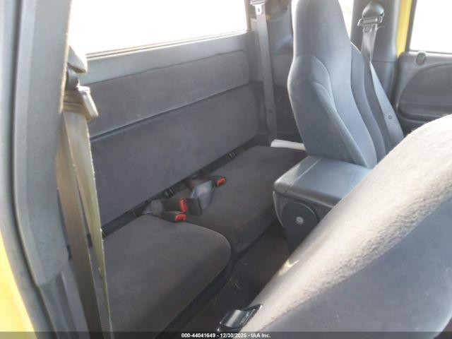 Dodge Dakota Image 6