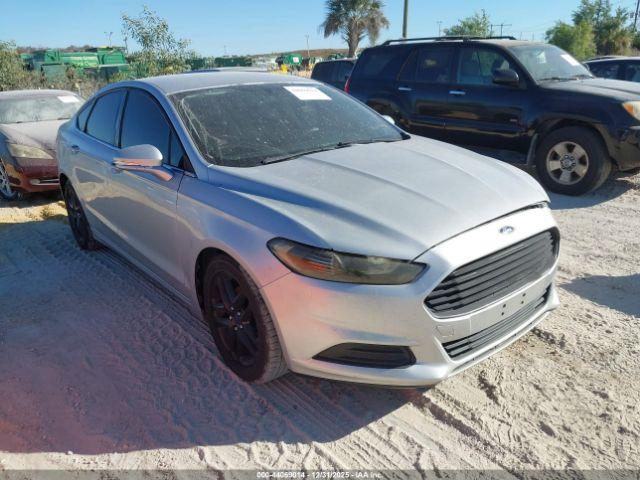  Salvage Ford Fusion