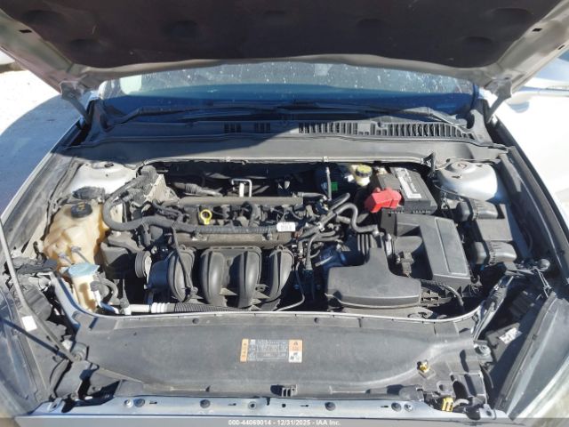 Ford Fusion Se Image 6