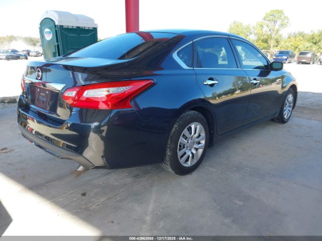 Nissan Altima 2.5 S Image 3