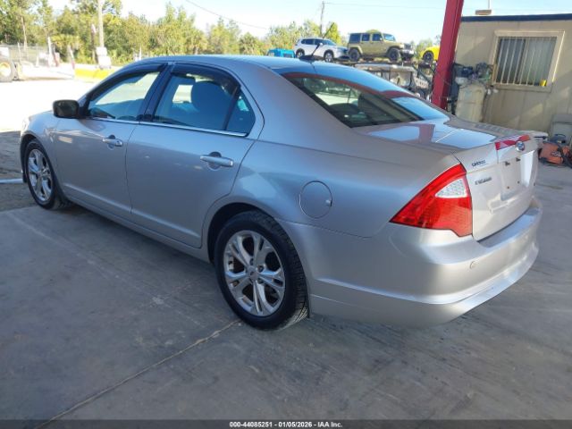 Ford Fusion Se Image 6