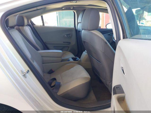 Chevrolet Volt Image 5