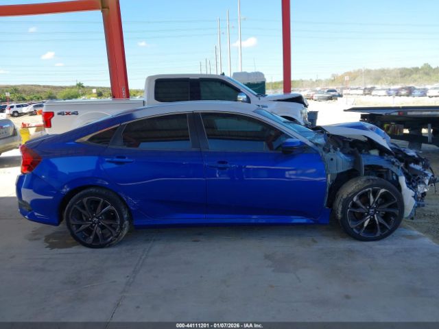 Honda Civic Sport Image 9