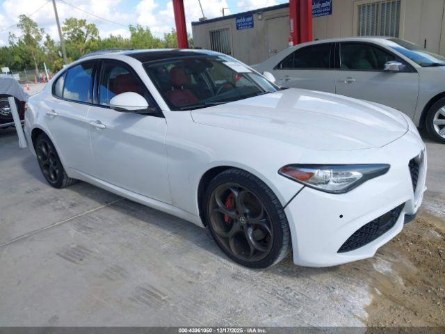  Salvage Alfa Romeo Giulia