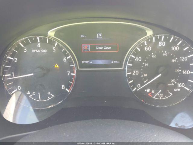 Nissan Altima 2.5 S Image 8