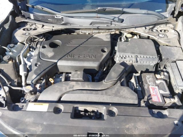 Nissan Altima 2.5 S Image 12