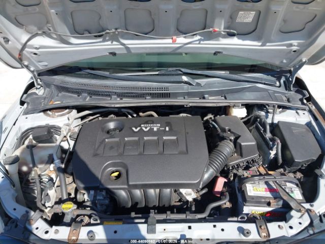 Toyota Corolla Le Image 11