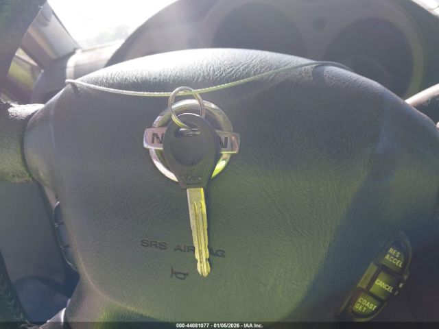 Nissan Frontier Se-v6 Image 9