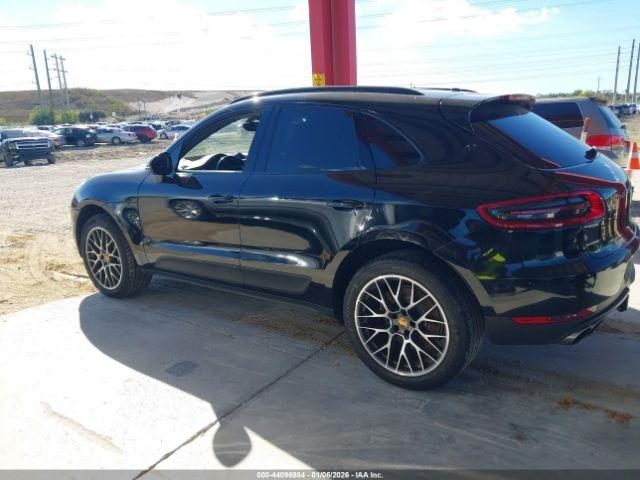 Porsche Macan S Image 14