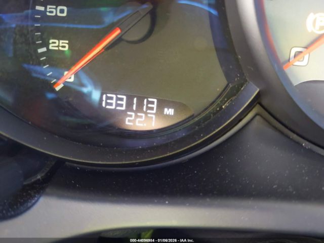 Porsche Macan S Image 11