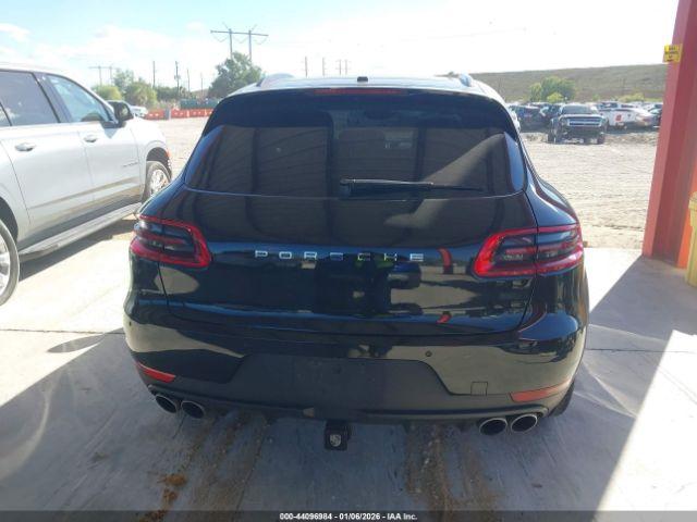 Porsche Macan S Image 13