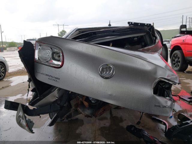 Buick Lucerne Cxl Image 2