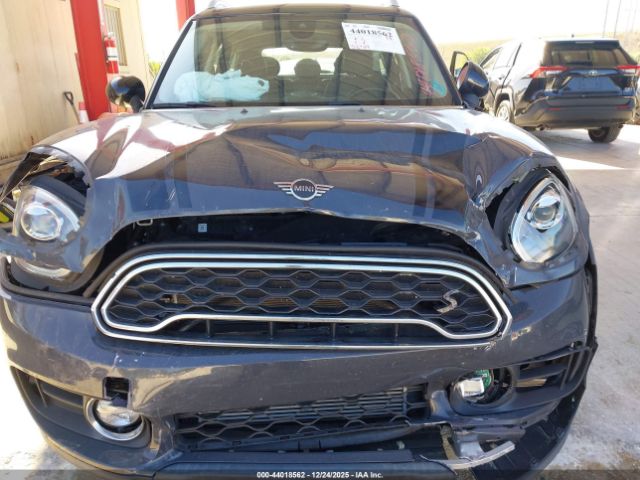 MINI Countryman Cooper S Image 2