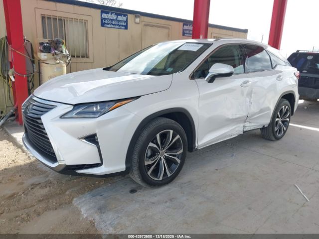 Lexus RX Image 6