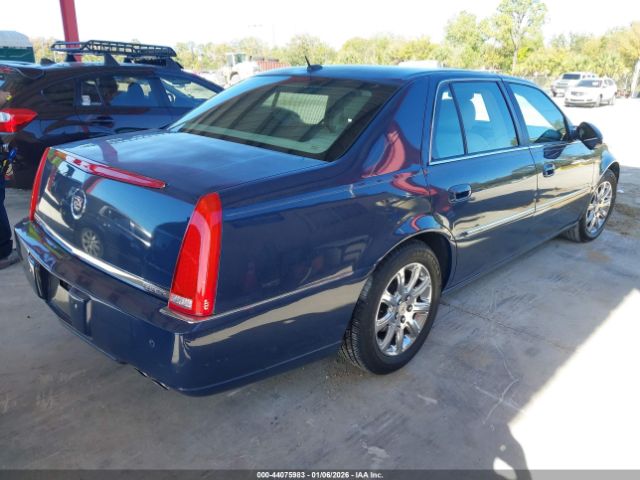 Cadillac DTS 1sd Image 4