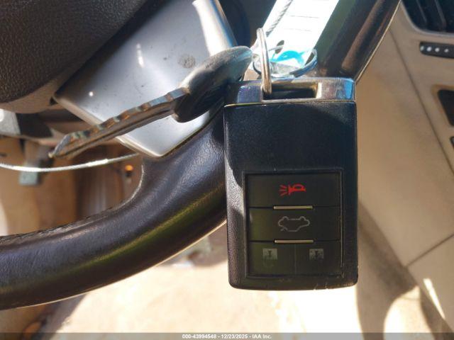 Cadillac CTS Luxury Image 9