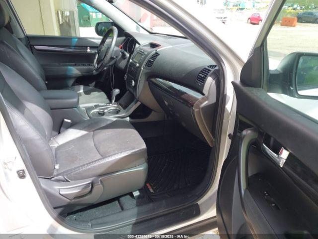 Kia Sorento Ex Image 8