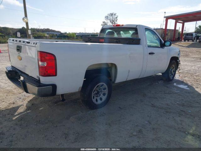 Chevrolet Silverado 1500 Work Truck Image 12