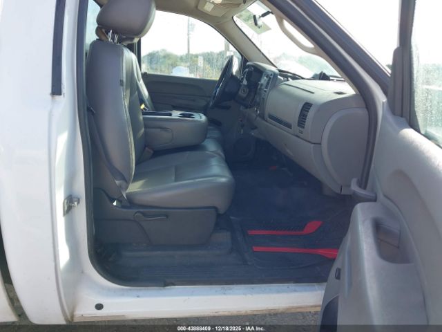 Chevrolet Silverado 1500 Work Truck Image 6