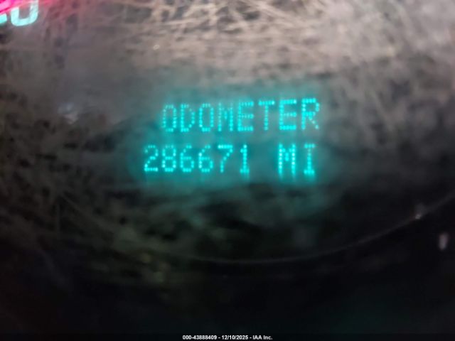 Chevrolet Silverado 1500 Work Truck Image 13