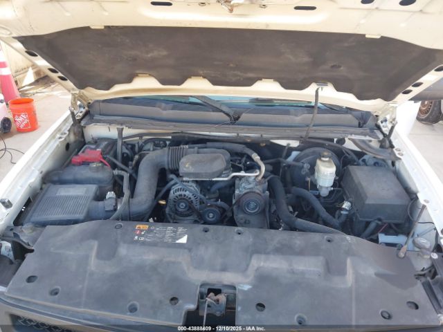 Chevrolet Silverado 1500 Work Truck Image 10