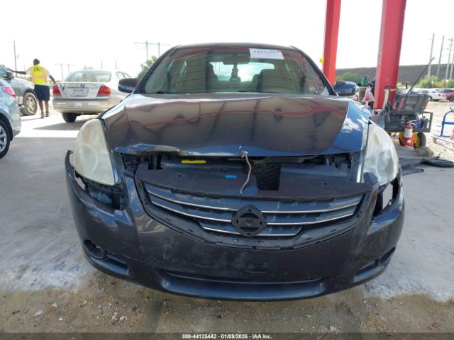 Nissan Altima 2.5 S Image 11