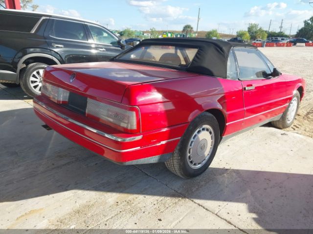 Cadillac Allante Image 3